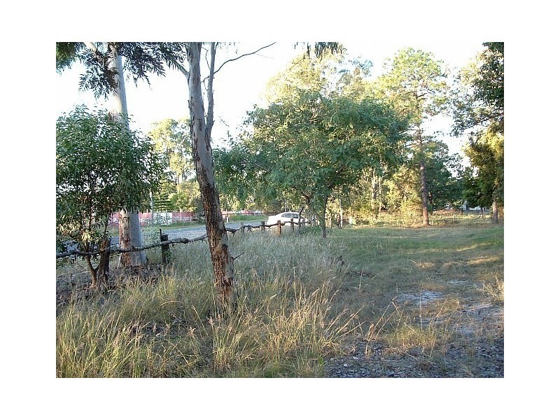 82 GILMORE RD, Berrinba QLD 4117