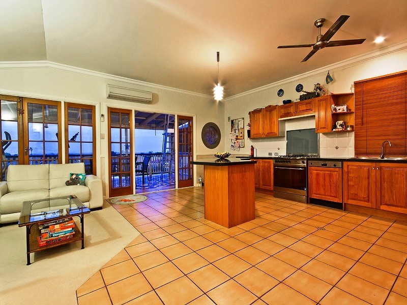 28 Kingsley Terrace, Wynnum QLD 4178