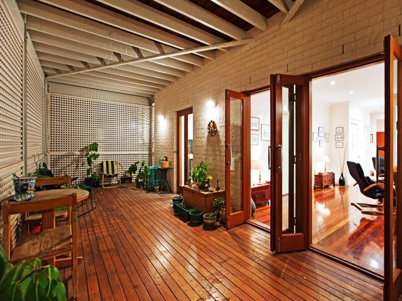 16 Summit Place, Wynnum West QLD 4178