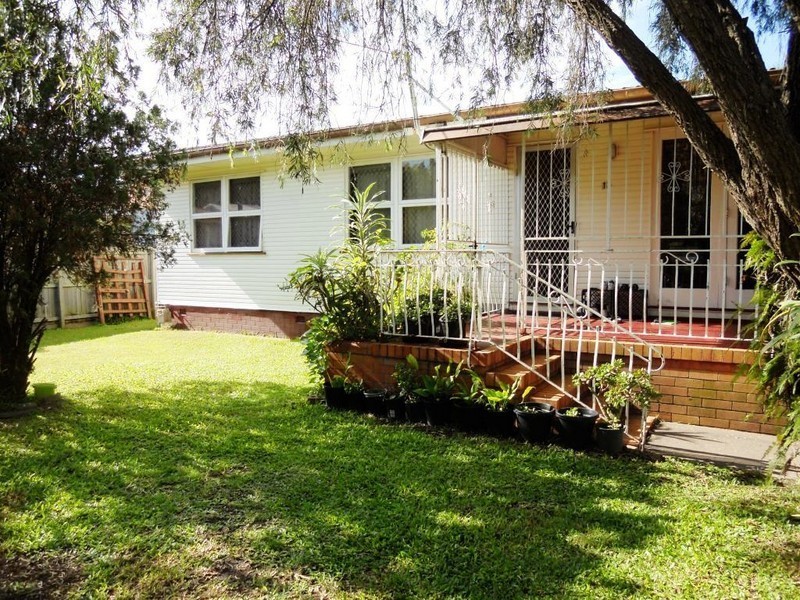 12 Drayton Terrace, Wynnum QLD 4178