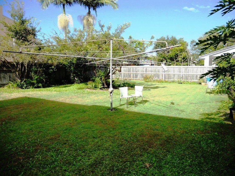 12 Drayton Terrace, Wynnum QLD 4178