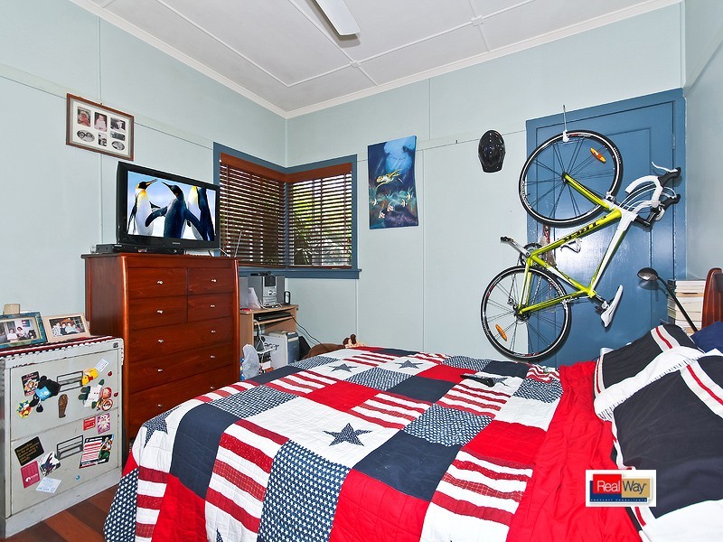 39 faine street, Manly West QLD 4179