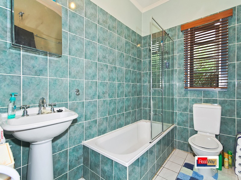 39 faine street, Manly West QLD 4179