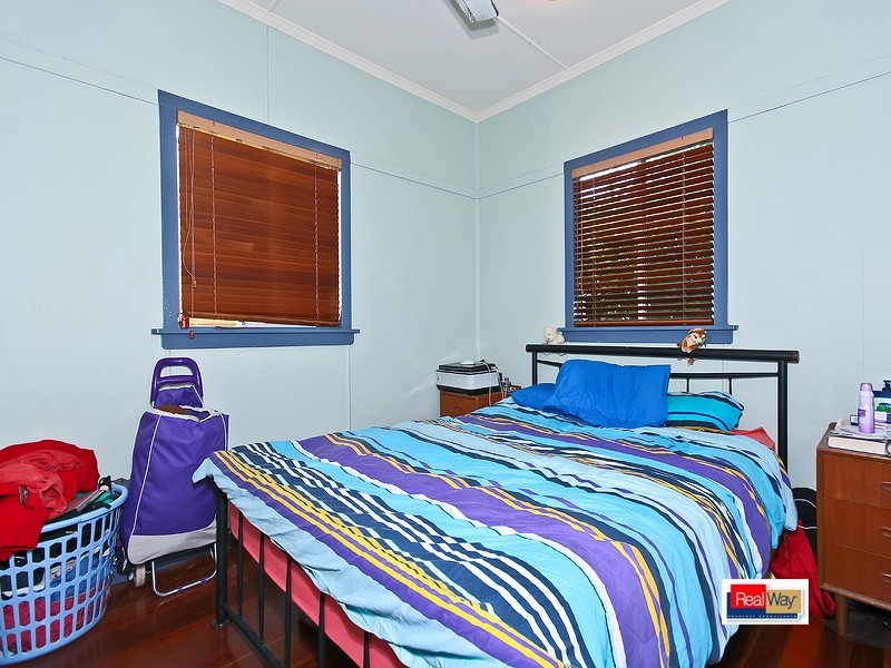 39 faine street, Manly West QLD 4179