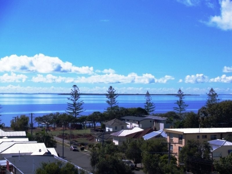 79 and 81 Akonna Street, Wynnum QLD 4178