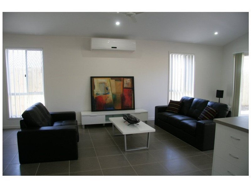 265 PRESTON RD, Wynnum West QLD 4178
