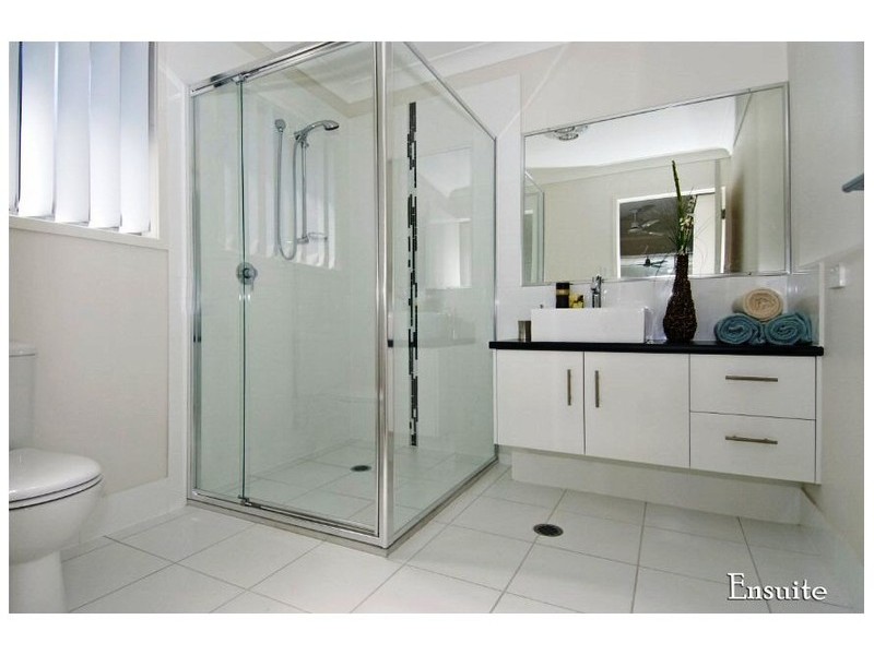 21 Berringar Street, Wynnum QLD 4178