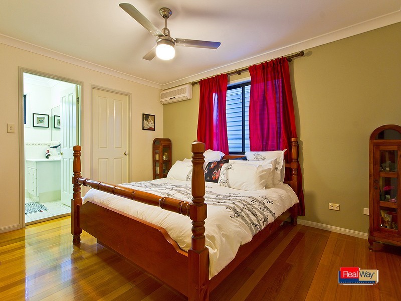 181 MELVILLE TCE, Manly QLD 4179