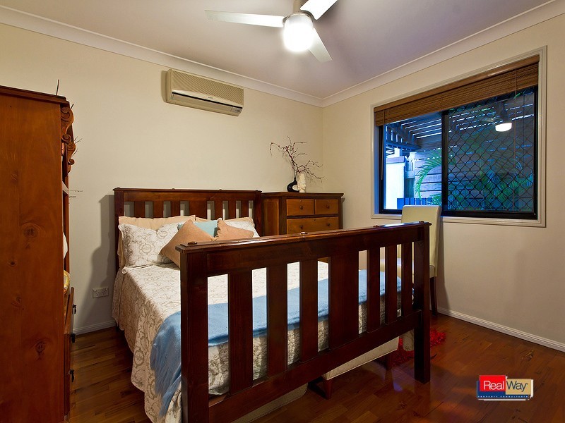 181 MELVILLE TCE, Manly QLD 4179