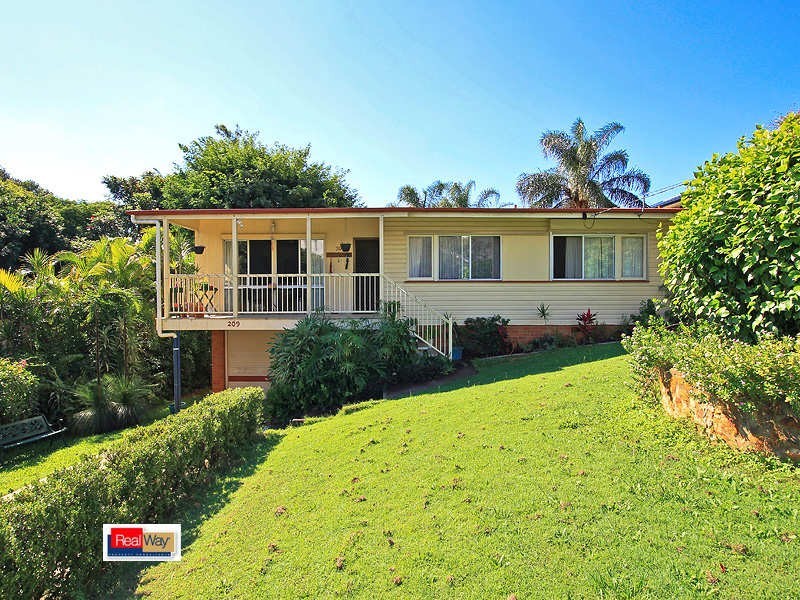 209 Sibley Road, Wynnum West QLD 4178