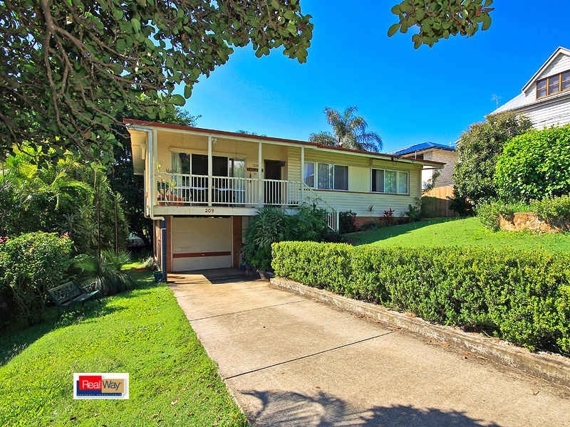 209 Sibley Road, Wynnum West QLD 4178