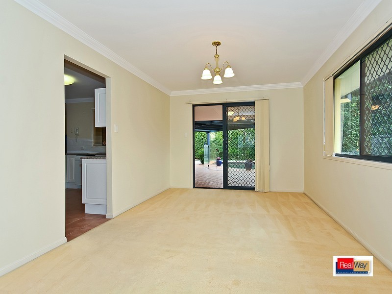 38 lockwood crs, Manly West QLD 4179
