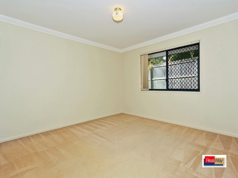 38 lockwood crs, Manly West QLD 4179