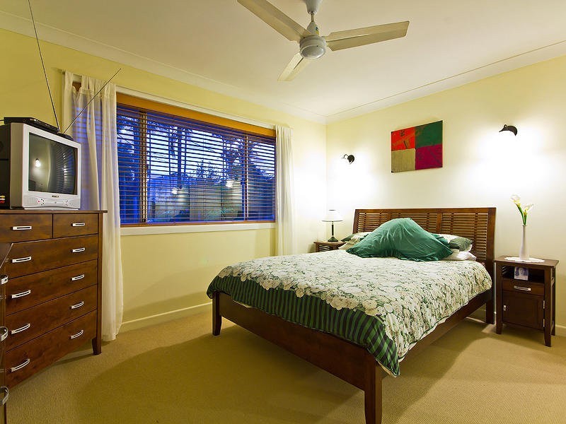 7 Glenlyn Street, Wynnum West QLD 4178