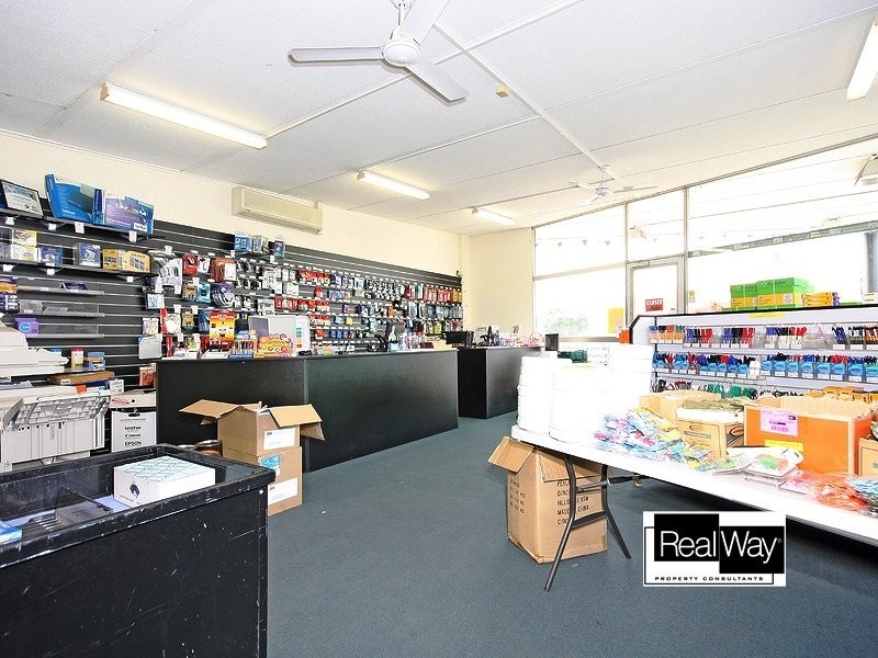 74 Tingal Road, Wynnum QLD 4178