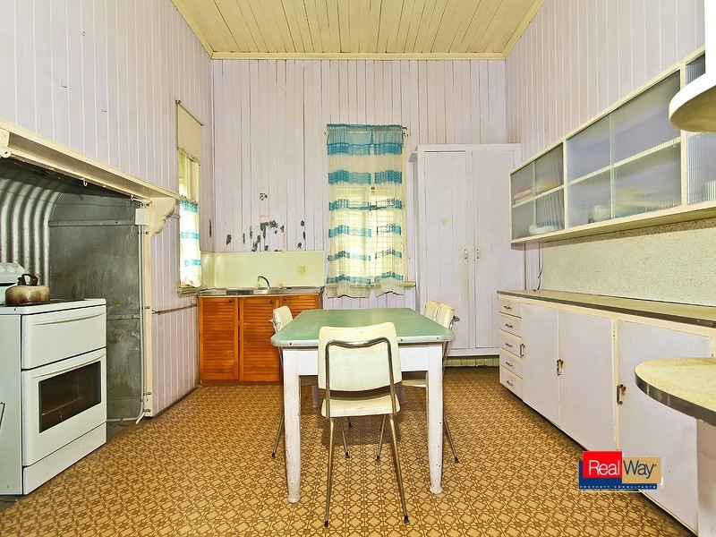 38 CLARA STREET, Wynnum QLD 4178