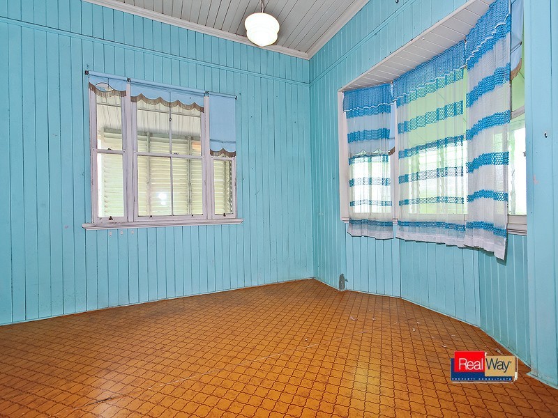 38 CLARA STREET, Wynnum QLD 4178