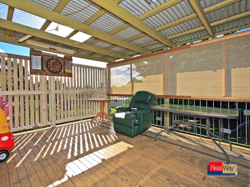 88 EMPIRE AV, Manly West QLD 4179
