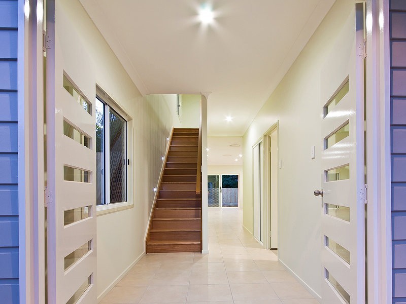 79 Drayton Terrace, Wynnum QLD 4178