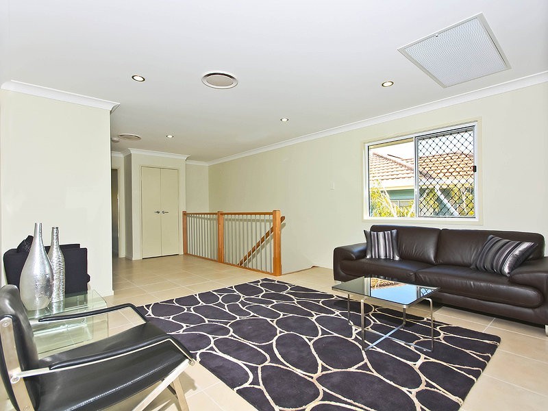 79 Drayton Terrace, Wynnum QLD 4178