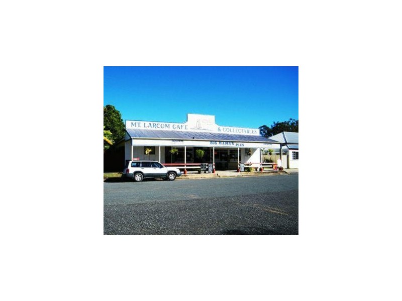 33  RAGLAN, Mount Larcom QLD 4695