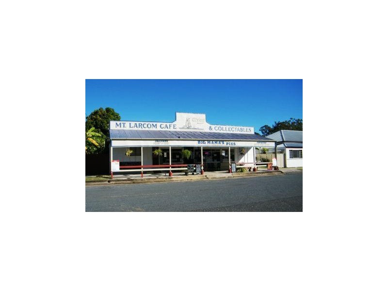 33  RAGLAN, Mount Larcom QLD 4695
