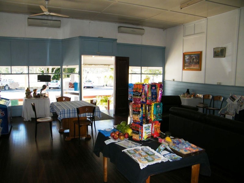 33  RAGLAN, Mount Larcom QLD 4695