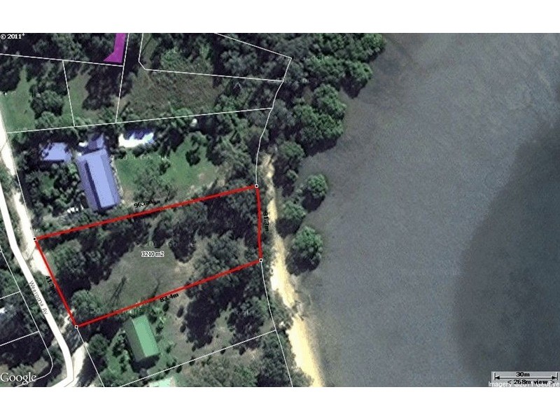 41 weeroona av, Macleay Island QLD 4184