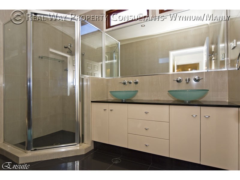 28 KINGSLEY TCE, Wynnum QLD 4178