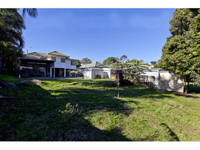 31 Barrinia, Manly QLD 4179