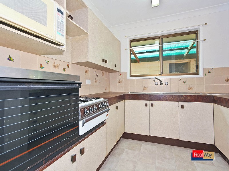 5 CARLIA STREET, Wynnum West QLD 4178