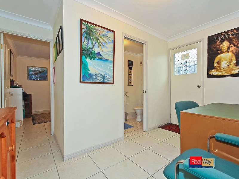 4 Regent Street, Wynnum West QLD 4178