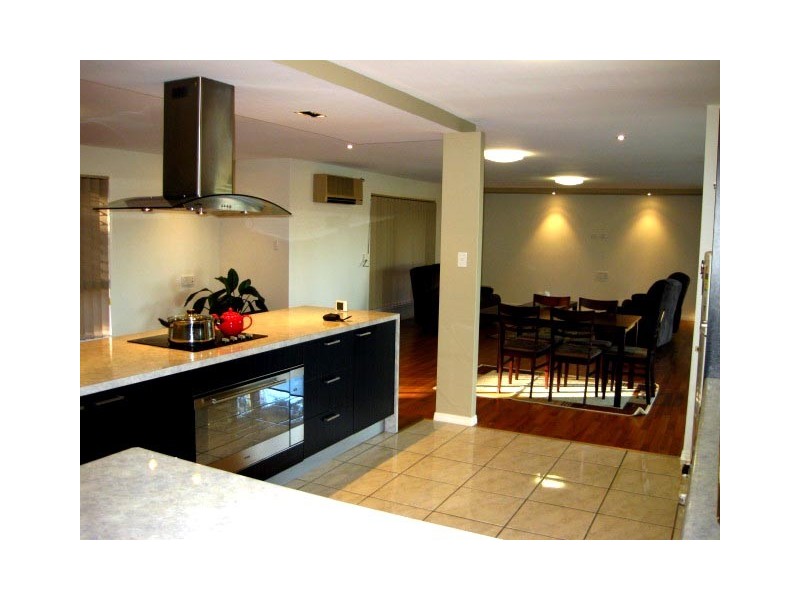 7 Commodore Street, Sunnybank Hills QLD 4109