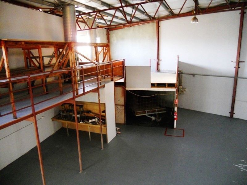 27 Rowland Street, Slacks Creek QLD 4127