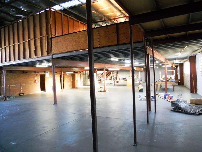 27 Rowland Street, Slacks Creek QLD 4127