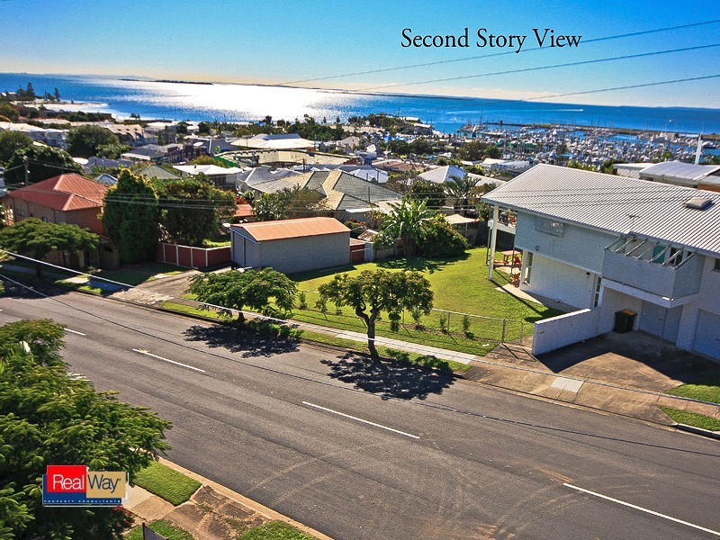 15 Arnold Street, Manly QLD 4179