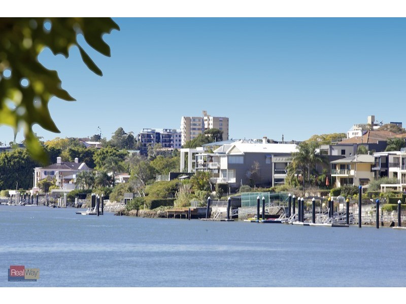 263 Wynnum Road, Norman Park QLD 4170