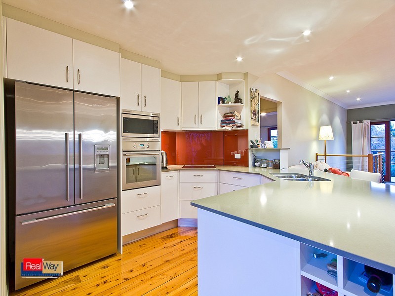 69 SELINA STREET, Wynnum QLD 4178