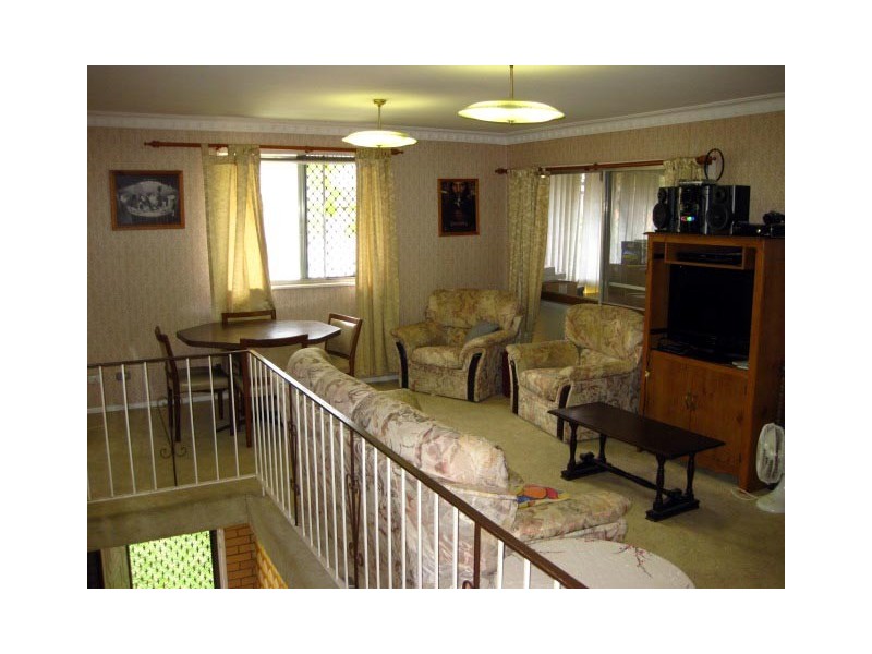 76 Lancaster Street, Coorparoo QLD 4151