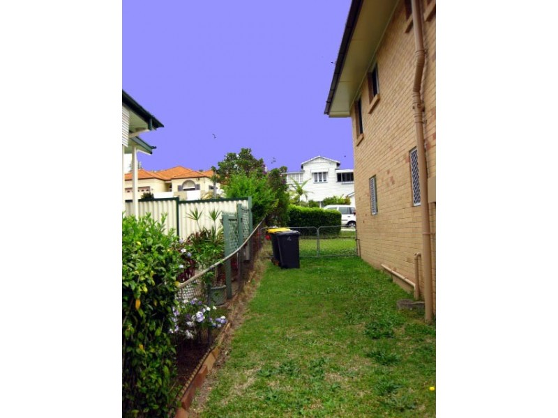 76 Lancaster Street, Coorparoo QLD 4151