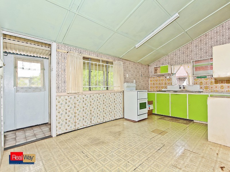 34 BRIDE STREET, Wynnum QLD 4178