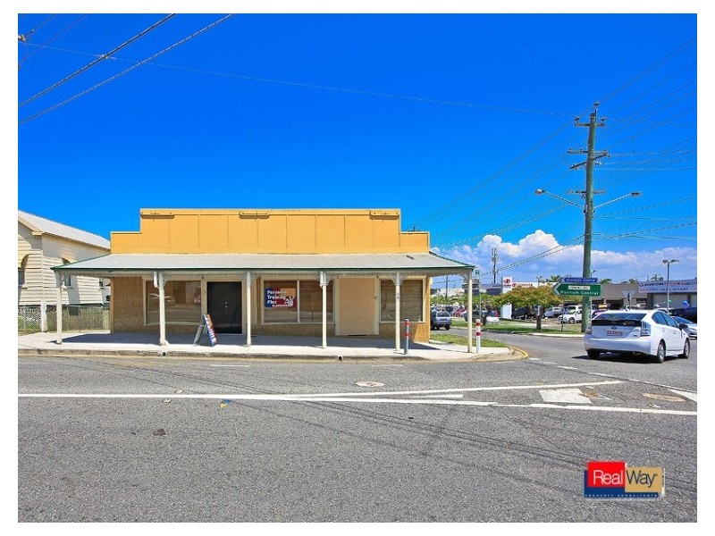 98 Glenora St, Wynnum QLD 4178