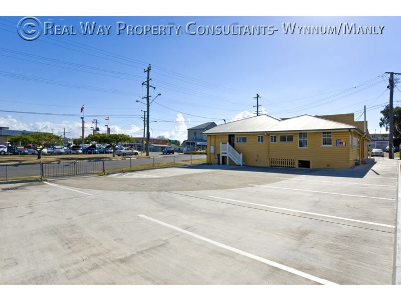 98 Glenora St, Wynnum QLD 4178