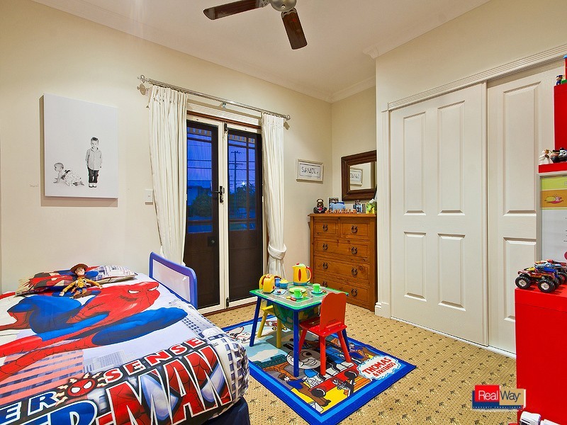 91 STRADBROKE AVE, Wynnum QLD 4178