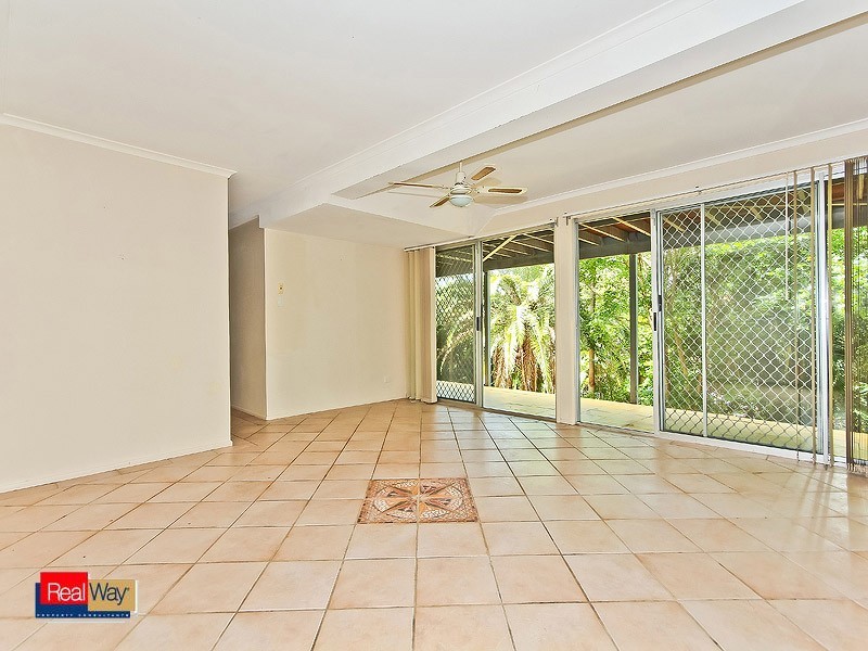 34 MAJESTIC OUTLOOK, Seven Hills QLD 4170