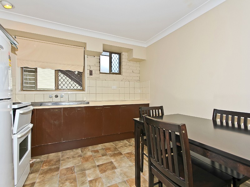 25 EDENDERRY STREET, Manly West QLD 4179
