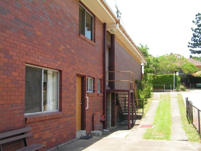 243 RICHMOND RD, Morningside QLD 4170