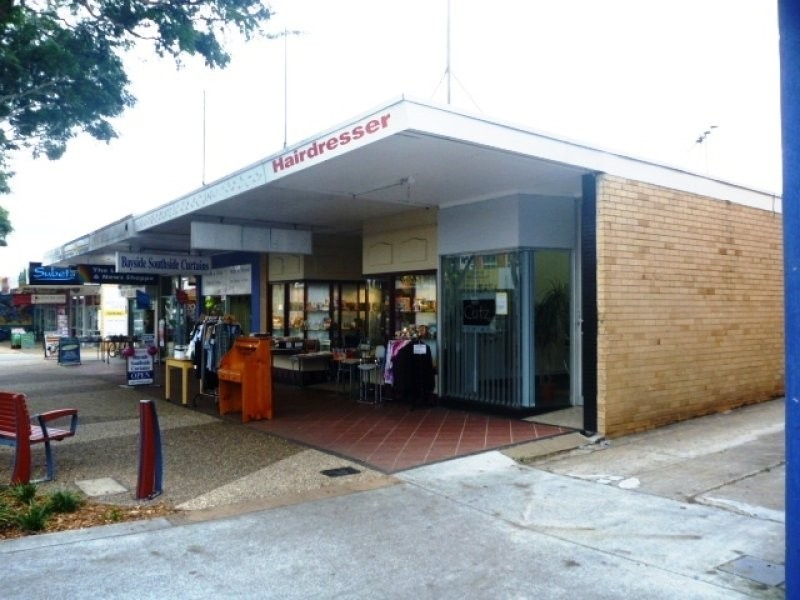 63 Edith Street, Wynnum QLD 4178