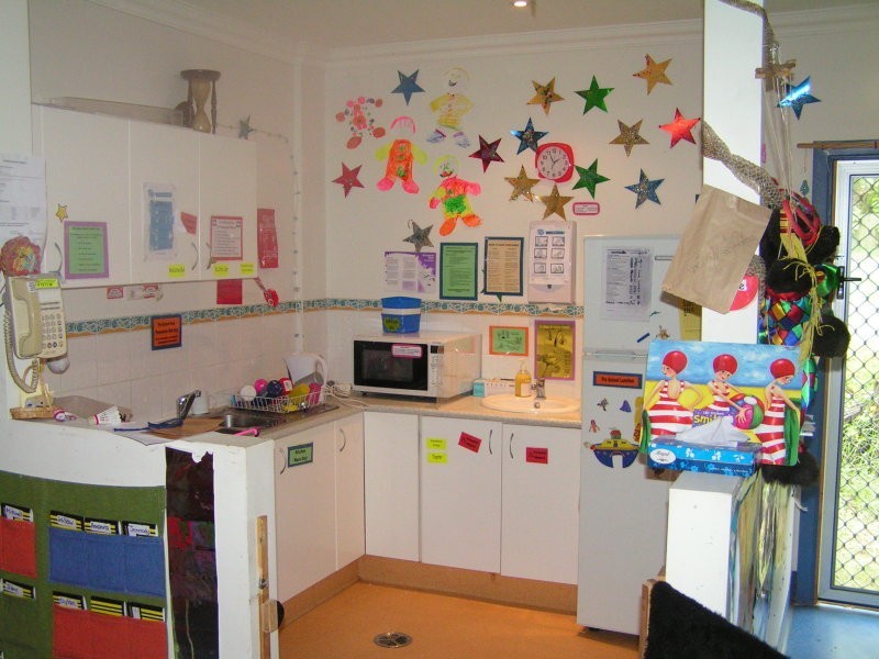 2 Mel Street, Macleay Island QLD 4184