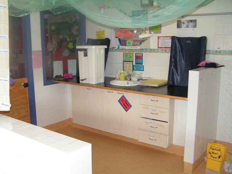 2 Mel Street, Macleay Island QLD 4184